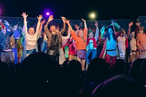 Úlfur, úlfur - Stórskemmtileg leiksýning nemenda Grundaskóla á Akranesi