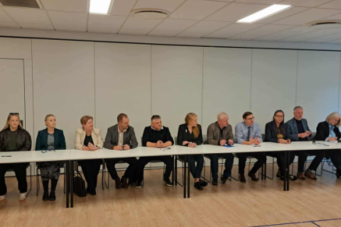 Frá undirritun samstarfsyfirlýsingarinnar.