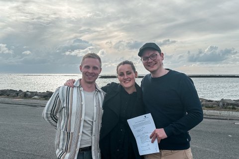 Valdimar Ingi, Vera Líndal og Hjörvar við undirritun.