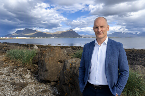 Sturlaugur hóf störf sem bæjarstjóri í dag